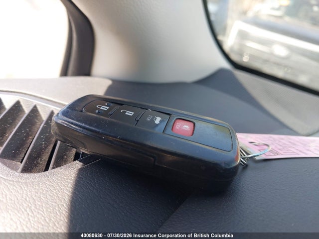 40080630 :رقم المزاد ، 5YFBPMBE9NP354326 vin ، 2022 Toyota Corolla Le/xle مزاد بيع