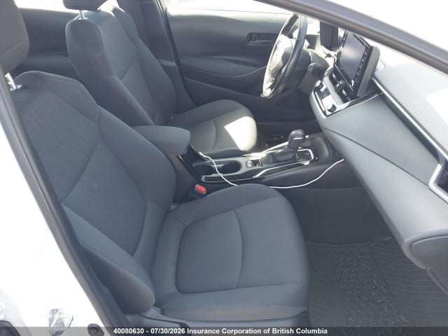 40080630 :رقم المزاد ، 5YFBPMBE9NP354326 vin ، 2022 Toyota Corolla Le/xle مزاد بيع