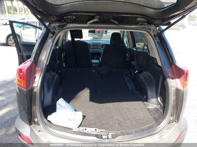 2T3BFREV6FW332223 Toyota RAV4