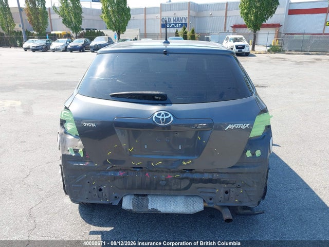 40080671 :رقم المزاد ، 2T1KU4EE3AC470393 vin ، 2010 Toyota Corolla Matrix مزاد بيع