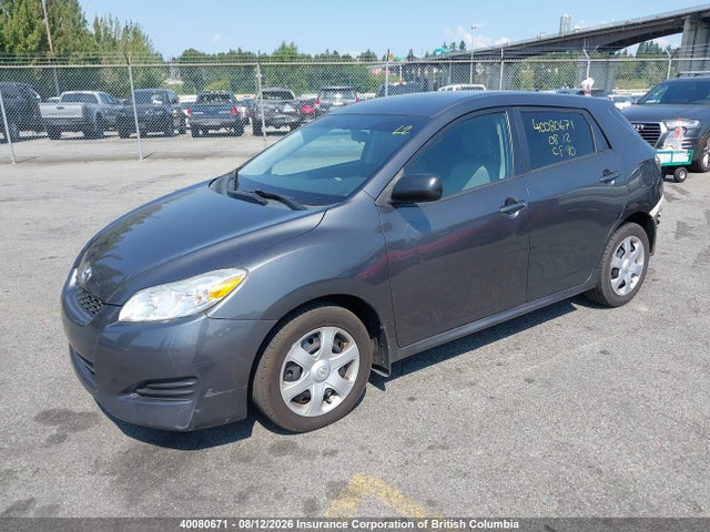 40080671 :رقم المزاد ، 2T1KU4EE3AC470393 vin ، 2010 Toyota Corolla Matrix مزاد بيع