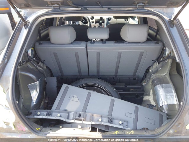 40080671 :رقم المزاد ، 2T1KU4EE3AC470393 vin ، 2010 Toyota Corolla Matrix مزاد بيع