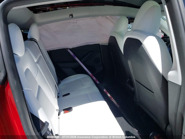 40080698 :رقم المزاد ، 7SAYGDEEXSF241193 vin ، 2025 Tesla Model Y مزاد بيع