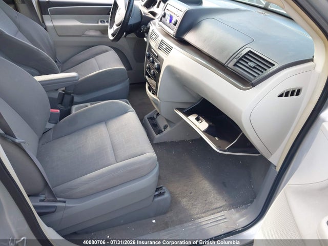 2009 Volkswagen Routan Trendline მანქანა იყიდება აუქციონზე, vin: 2V8HW34XX9R585798, აუქციონის ნომერი: 40080706