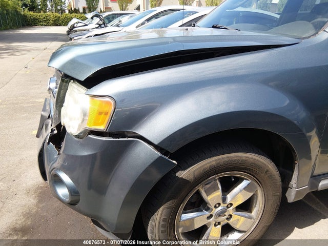 40076573 :رقم المزاد ، 1FMCU9E72AKC92456 vin ، 2010 Ford Escape Limited مزاد بيع