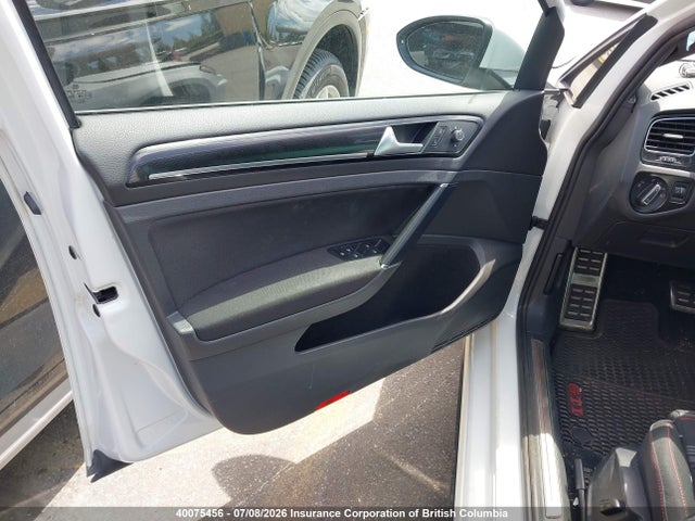 Volkswagen GTI 2015 3VW4T7AUXFM006815 Image 12