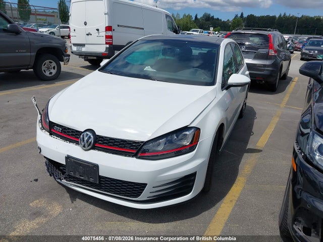 Volkswagen GTI 2015 3VW4T7AUXFM006815 Image 2