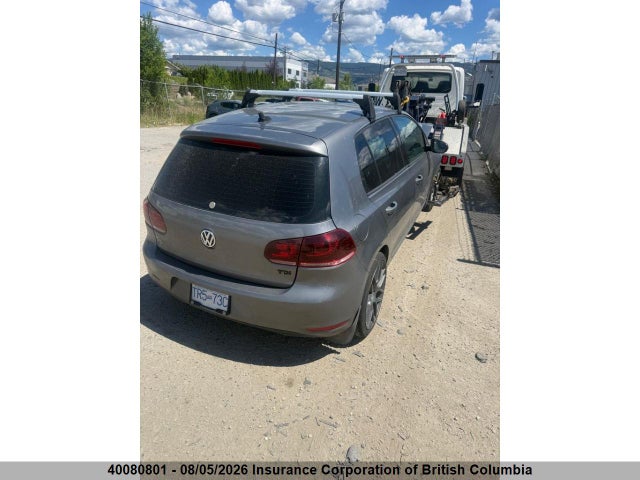2011 Volkswagen Golf მანქანა იყიდება აუქციონზე, vin: WVWDM9AJ4BW056735, აუქციონის ნომერი: 40080801