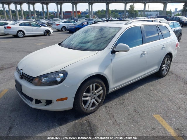 2010 Volkswagen Golf მანქანა იყიდება აუქციონზე, vin: 3VWMX7AJ1AM612488, აუქციონის ნომერი: 40080826