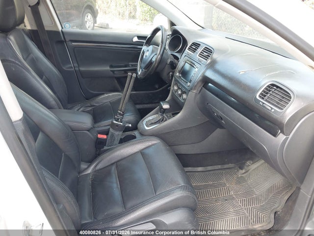 2010 Volkswagen Golf მანქანა იყიდება აუქციონზე, vin: 3VWMX7AJ1AM612488, აუქციონის ნომერი: 40080826