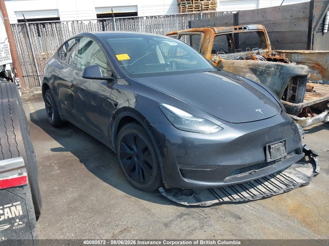 Auction sale of the 2024 Tesla Model Y, vin: LRWYGDFD0RC661973, lot number: 40080872