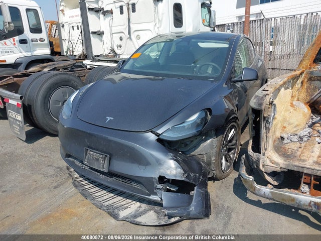 2024 Tesla Model Y მანქანა იყიდება აუქციონზე, vin: LRWYGDFD0RC661973, აუქციონის ნომერი: 40080872