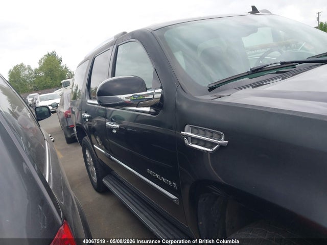40067519 :رقم المزاد ، 1GYFK63837R395509 vin ، 2007 Cadillac Escalade Luxury مزاد بيع