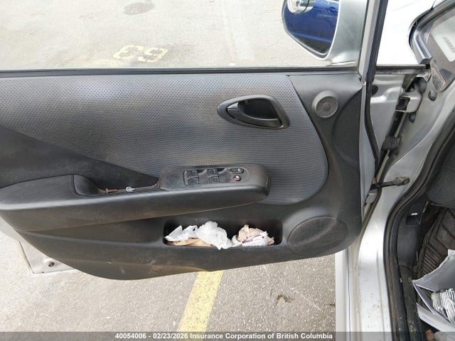 Продажа на аукционе авто 2007 Honda Fit S, vin: JHMGD386X7S808513, номер лота: 40054006