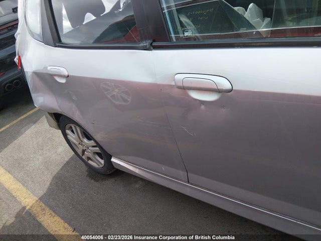 Продажа на аукционе авто 2007 Honda Fit S, vin: JHMGD386X7S808513, номер лота: 40054006