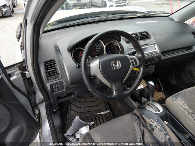 Продажа на аукционе авто 2007 Honda Fit S, vin: JHMGD386X7S808513, номер лота: 40054006