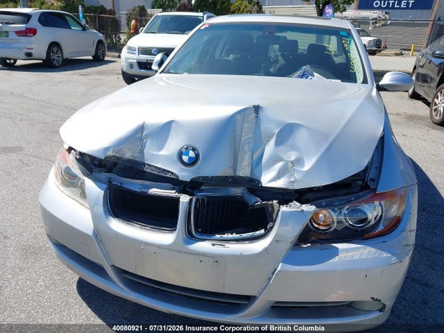 Продажа на аукционе авто 2007 Bmw 328xi, vin: WBAVC93597KX52641, номер лота: 40080921