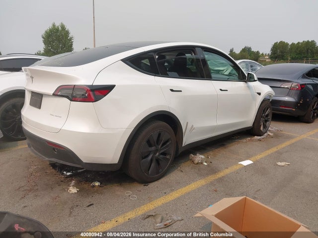 Продаж на аукціоні авто 2025 Tesla Model Y Long Range, vin: 7SAYGDEE6SF294960, номер лоту: 40080942