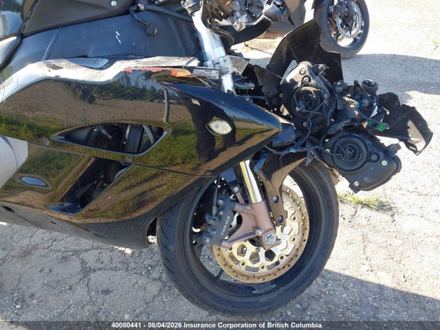 40080441 :رقم المزاد ، JH2SC57645M100035 vin ، 2005 Honda Cbr1000 Rr Repsol مزاد بيع