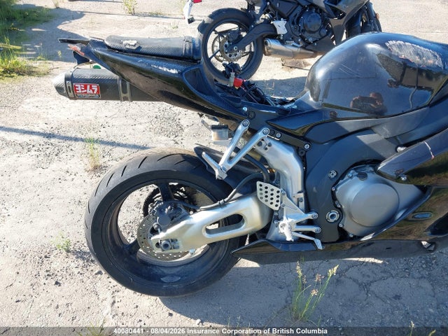 40080441 :رقم المزاد ، JH2SC57645M100035 vin ، 2005 Honda Cbr1000 Rr Repsol مزاد بيع