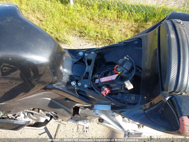 40080441 :رقم المزاد ، JH2SC57645M100035 vin ، 2005 Honda Cbr1000 Rr Repsol مزاد بيع