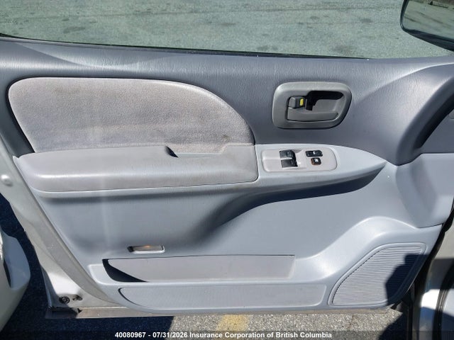 40080967 :رقم المزاد ، 4T3ZF19CX2U493435 vin ، 2002 Toyota Sienna Ce مزاد بيع