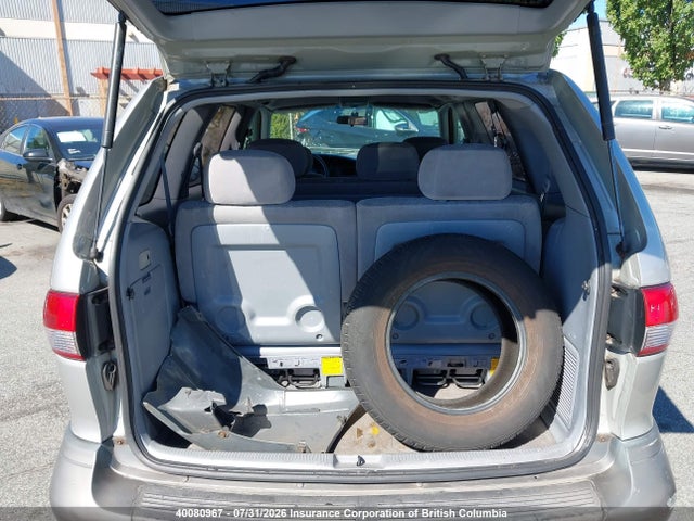 40080967 :رقم المزاد ، 4T3ZF19CX2U493435 vin ، 2002 Toyota Sienna Ce مزاد بيع