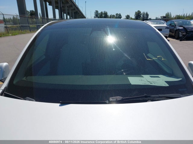 Tesla Model Y 2021 5YJYGAEE2MF299894 Image 18