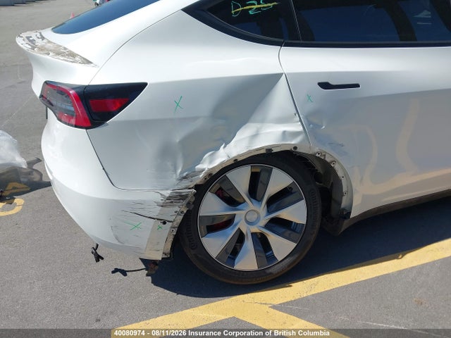 Tesla Model Y 2021 5YJYGAEE2MF299894 Image 6