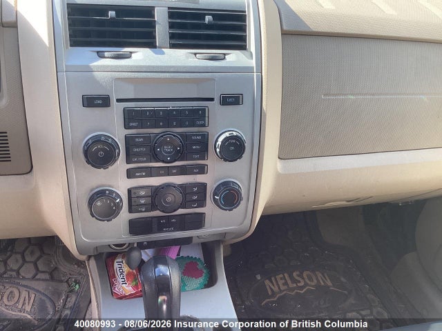 40080993 :رقم المزاد ، 1FMCU93158KD51850 vin ، 2008 Ford Escape Xlt مزاد بيع