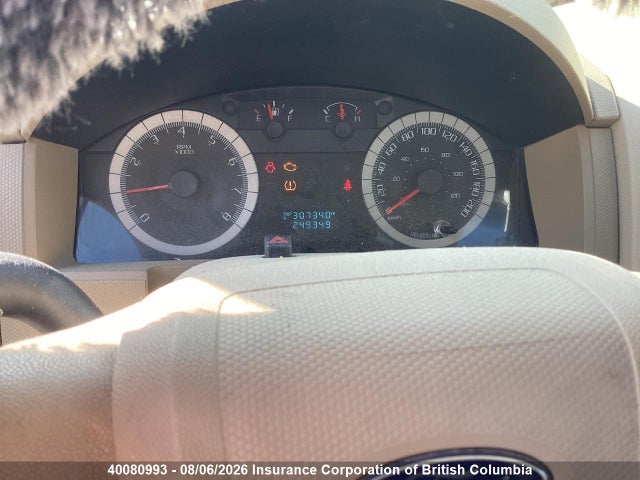 40080993 :رقم المزاد ، 1FMCU93158KD51850 vin ، 2008 Ford Escape Xlt مزاد بيع