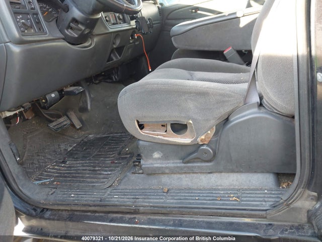 2004 Gmc New Sierra K1500 მანქანა იყიდება აუქციონზე, vin: 2GTEK19V741249457, აუქციონის ნომერი: 40079321