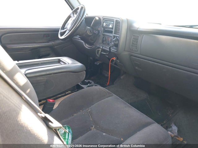 2004 Gmc New Sierra K1500 მანქანა იყიდება აუქციონზე, vin: 2GTEK19V741249457, აუქციონის ნომერი: 40079321