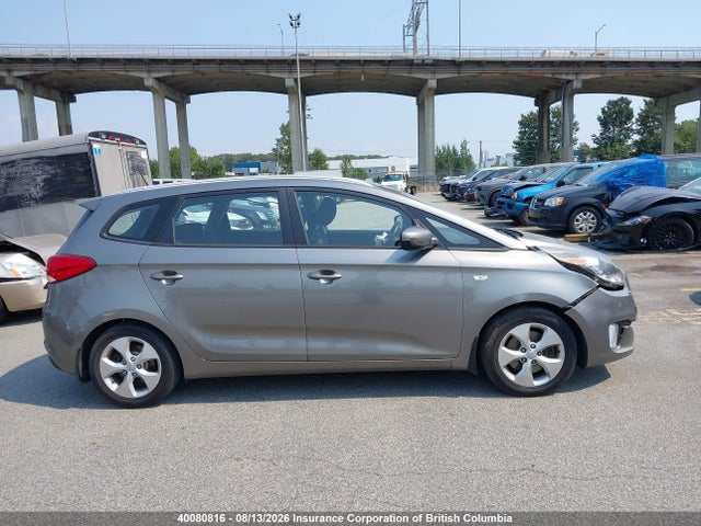 2015 Kia Rondo მანქანა იყიდება აუქციონზე, vin: KNAHT8A35F7115482, აუქციონის ნომერი: 40080816