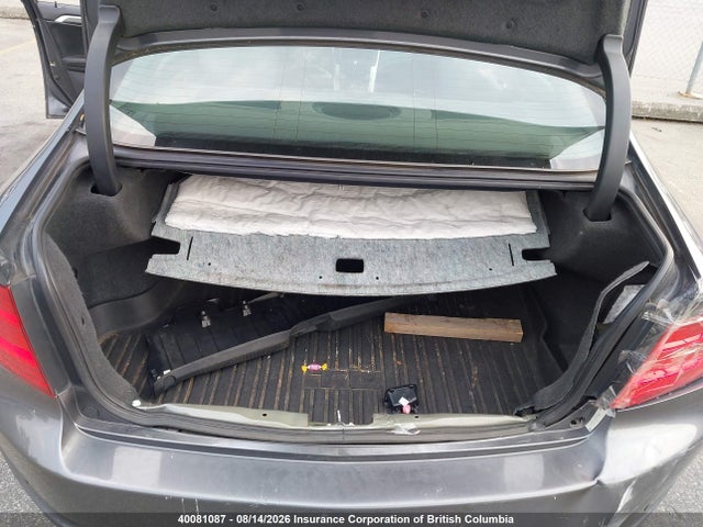 40081087 :رقم المزاد ، 19UUA66205A803792 vin ، 2005 Acura Tl مزاد بيع