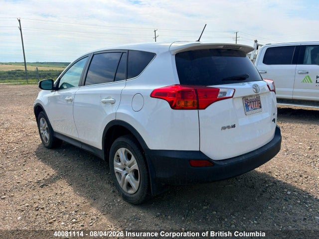 Toyota RAV4 2015 2T3ZFREV3FW156911 Image 3