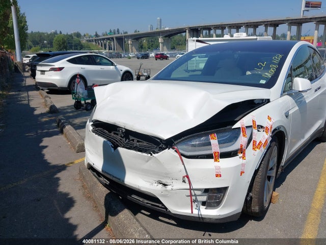 40081132 :رقم المزاد ، 5YJXCDE27LF273465 vin ، 2020 Tesla Model X Awd/standard Range مزاد بيع