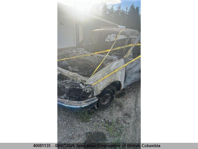 40081135 :رقم المزاد ، 2FTRF17204CA42637 vin ، 2004 Ford F150 مزاد بيع