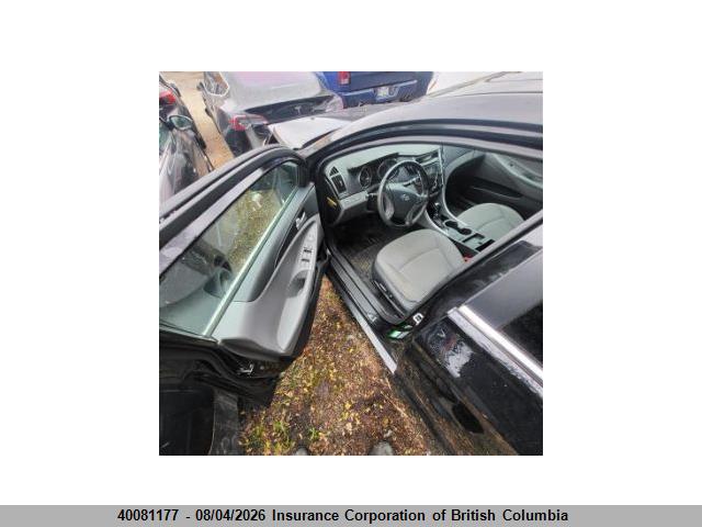 40081177 :رقم المزاد ، 5NPEB4AC3CH492983 vin ، 2012 Hyundai Sonata Gls مزاد بيع