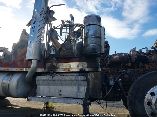 Продажа на аукционе авто 2003 Kenworth Construction W900, vin: 1XKWDB9X53R970599, номер лота: 40029143