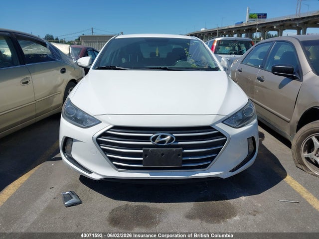 2017 Hyundai Elantra Se/value/limited მანქანა იყიდება აუქციონზე, vin: KMHD84LF9HU402195, აუქციონის ნომერი: 40071593