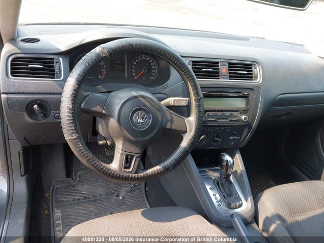 2011 Volkswagen Jetta მანქანა იყიდება აუქციონზე, vin: 3VW2K7AJ3BM090678, აუქციონის ნომერი: 40081228