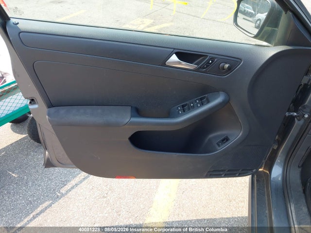2011 Volkswagen Jetta მანქანა იყიდება აუქციონზე, vin: 3VW2K7AJ3BM090678, აუქციონის ნომერი: 40081228