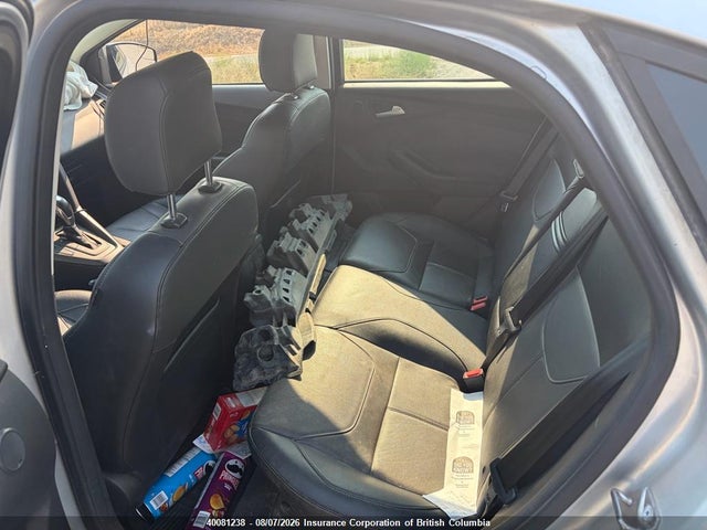 40081238 :رقم المزاد ، 1FADP3F2XFL200386 vin ، 2015 Ford Focus مزاد بيع