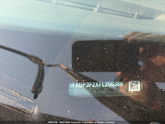 40081238 :رقم المزاد ، 1FADP3F2XFL200386 vin ، 2015 Ford Focus مزاد بيع