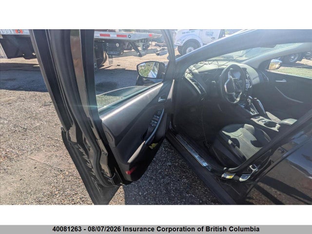 40081263 :رقم المزاد ، 1FADP3J2XDL366122 vin ، 2013 Ford Focus مزاد بيع