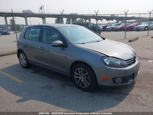 2010 Volkswagen Golf მანქანა იყიდება აუქციონზე, vin: WVWCA9AJ2AW371567, აუქციონის ნომერი: 40081298