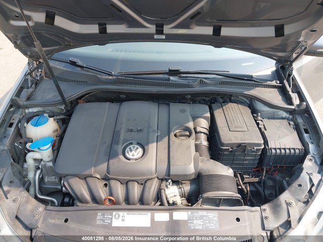 2010 Volkswagen Golf მანქანა იყიდება აუქციონზე, vin: WVWCA9AJ2AW371567, აუქციონის ნომერი: 40081298