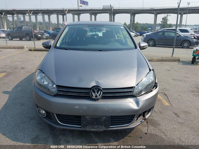 2010 Volkswagen Golf მანქანა იყიდება აუქციონზე, vin: WVWCA9AJ2AW371567, აუქციონის ნომერი: 40081298