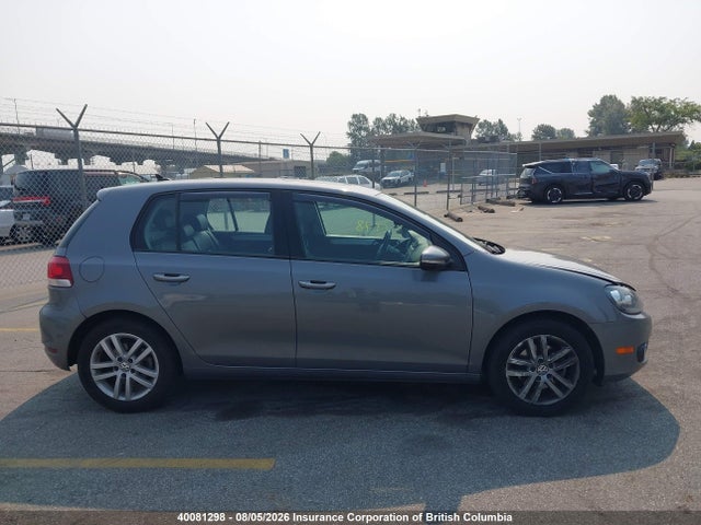 2010 Volkswagen Golf მანქანა იყიდება აუქციონზე, vin: WVWCA9AJ2AW371567, აუქციონის ნომერი: 40081298